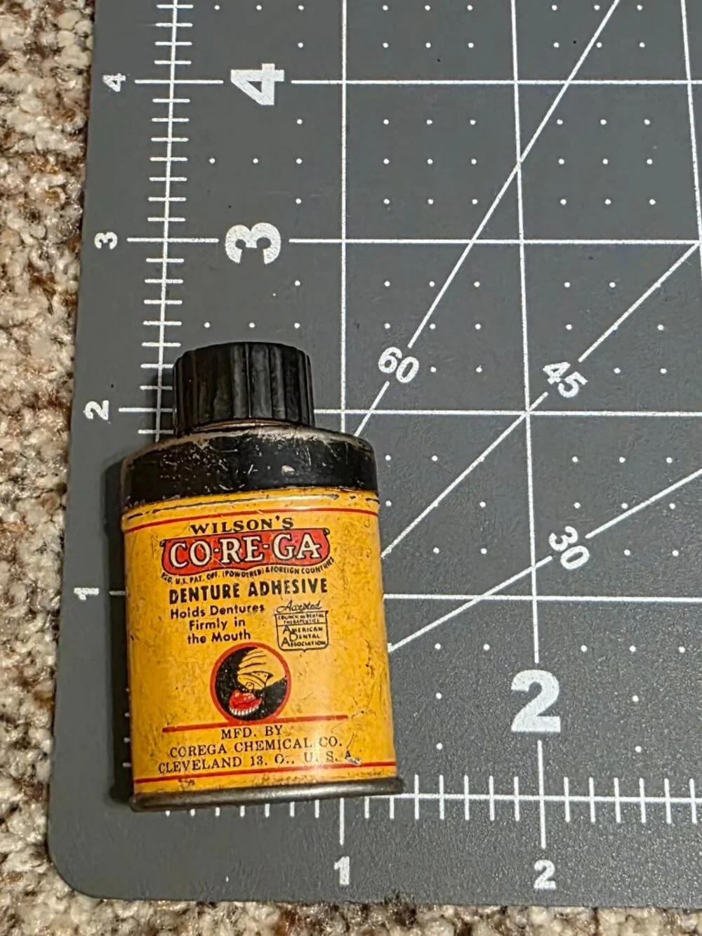 Vintage Wilson's Corega Tin Denture Powder Dentist Sample Size